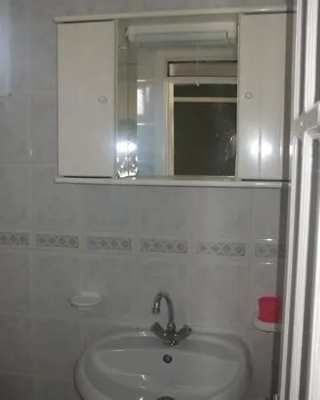 Arda 公寓式酒店 *