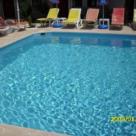 Arda Aparthotel